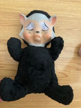 Vintage Knickerbocker Sad Pouting kitten by Knickerbocker Pouting Animals 1950s